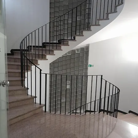 Youhosty - Pantano 8 Apartman